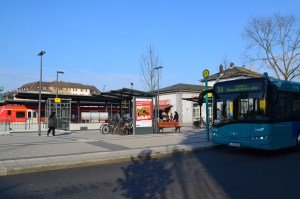 Roedelheim Bahnhof Roedelheim Intermodality